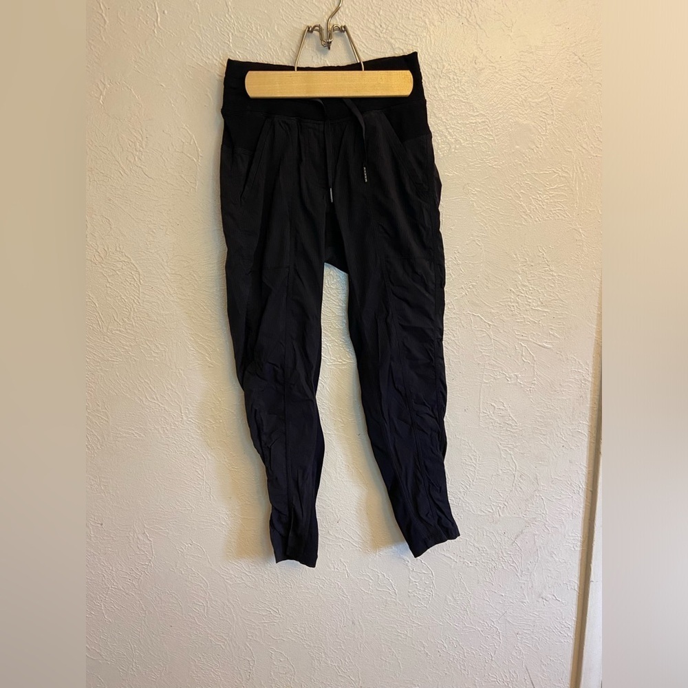 Lululemon pants